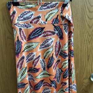 🥝 3/30 LuLaRoe Azure Skirt